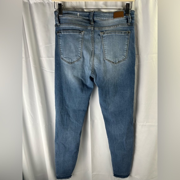 Judy Blue Los Angeles Patched Rip Skinny Jeans - Picture 9 of 9